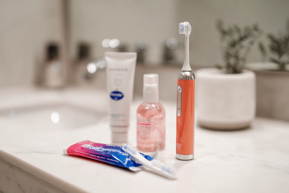 Daily hygiene products to prevent black teeth